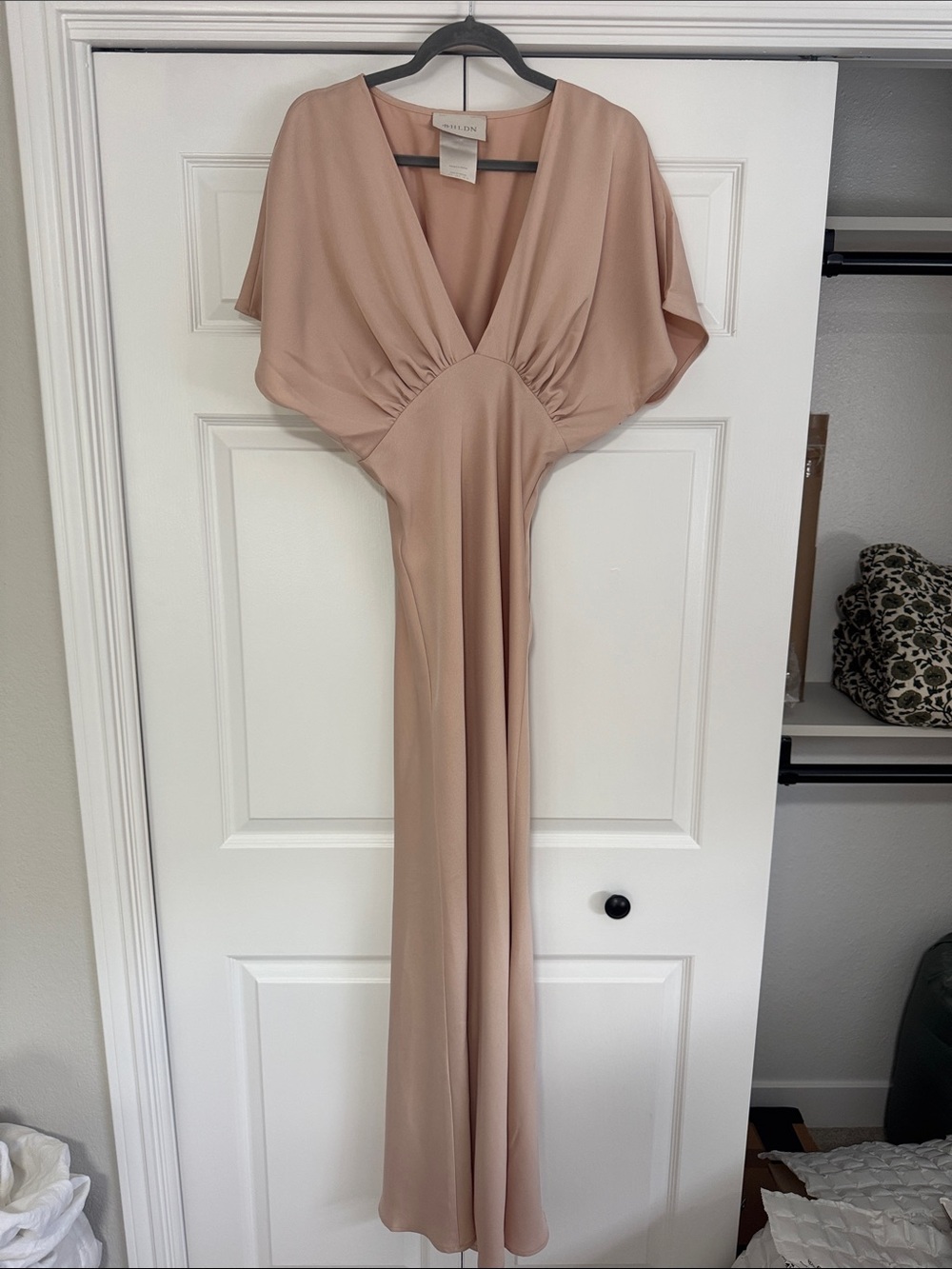 BLHDN Leila Bridesmaid’s Dress - Oyster (Size 4)